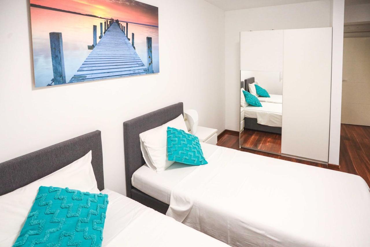 Castelli, 5 Stars * Kastela