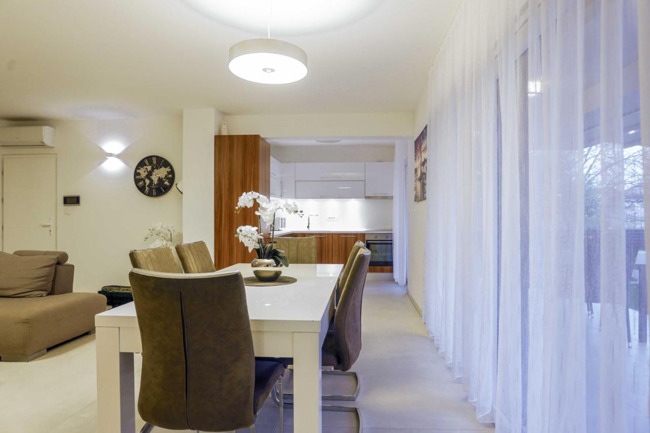 Apartma Castelli, 5 Stars